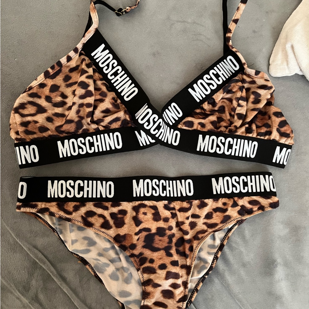 Moschino bra set